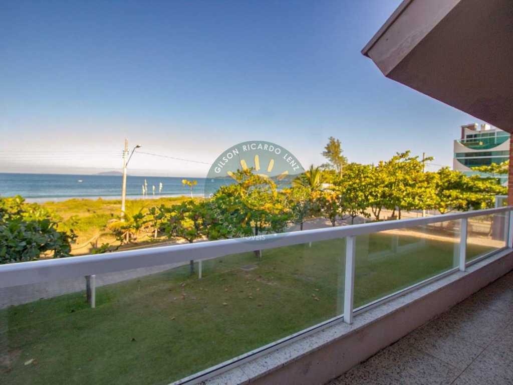 Casa de frente para a Praia de Quatro Ilhas - Bombinhas - EXCLUSIVO