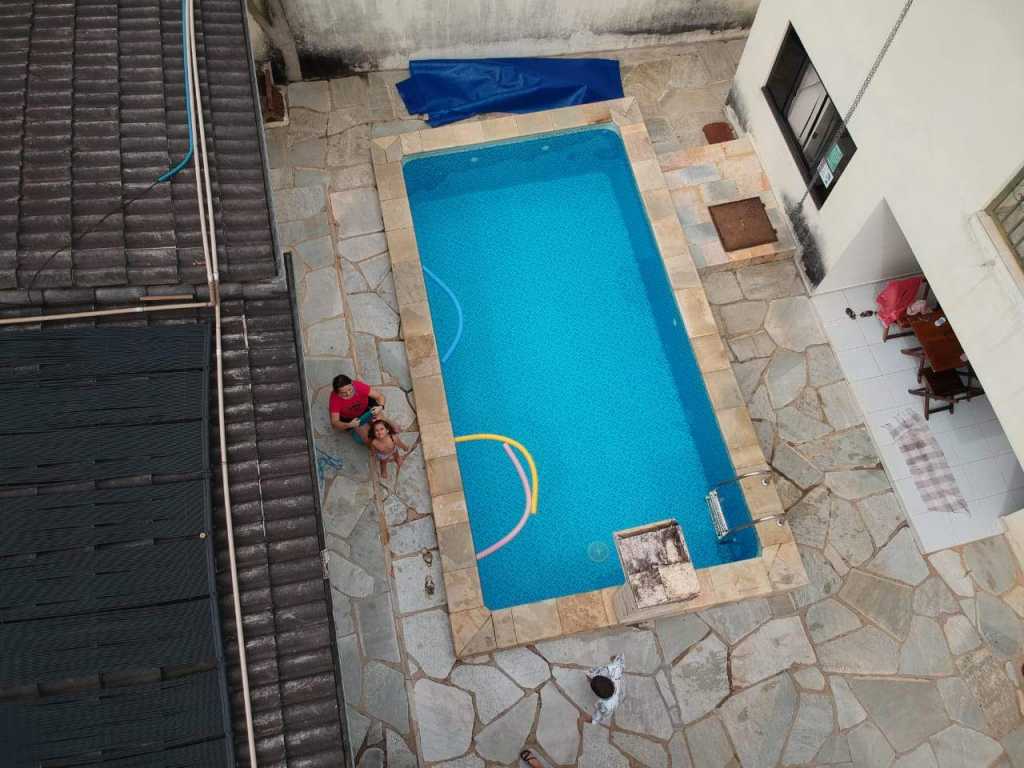 Casa Azevedo -Linda casa com piscina aquecida