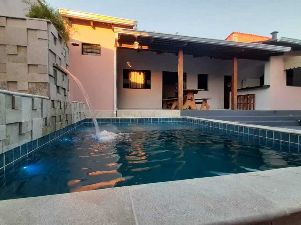 Casa Caliandra, com piscina aquecida