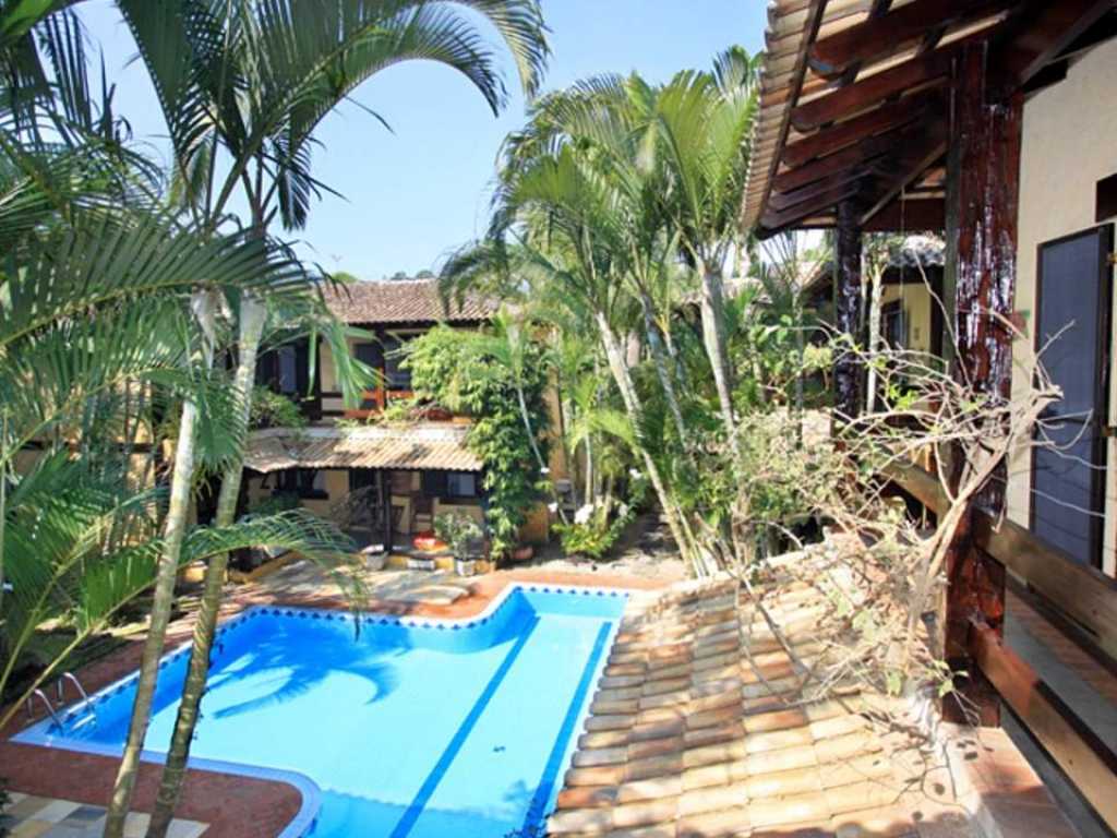 Villaggio Arcobaleno I - casa com piscina a 120 metros da praia da Baleia