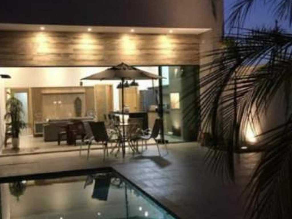 Casa 04 - Linda Casa em Porto Rico com piscina e área gourmet