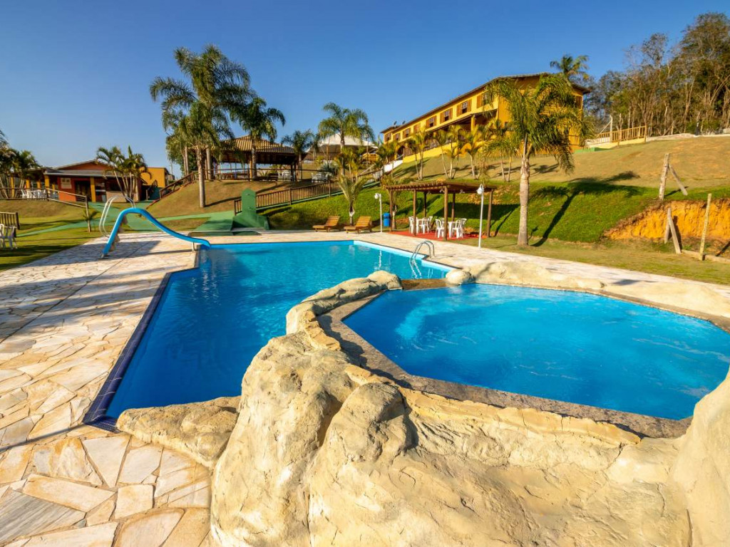 Resort Privativo em Ibiúna/Jacuzzi aquecida!