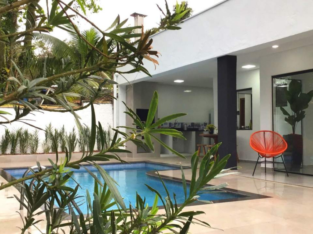 Casa linda com piscina, SPA e área gourmet