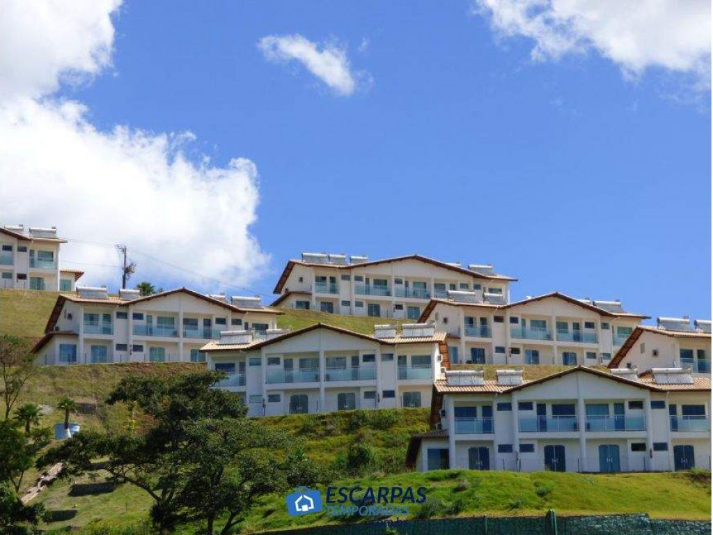 Apartamento Resort Residence Mirante em Escarpas do Lago, Capitólio, MG, com área de lazer completa