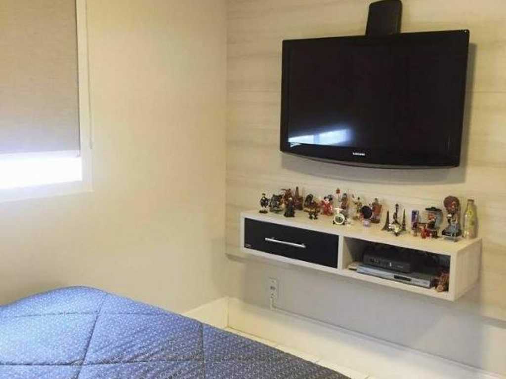 Apartamento com 2 dormitórios mobiliados em Balneário Camboriú condomínio fechado