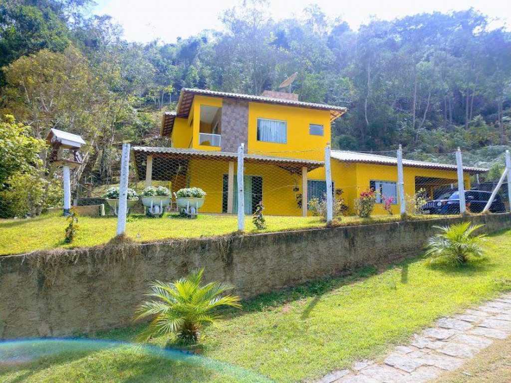 Casa Amarela nas montanhas de Domingos Martins