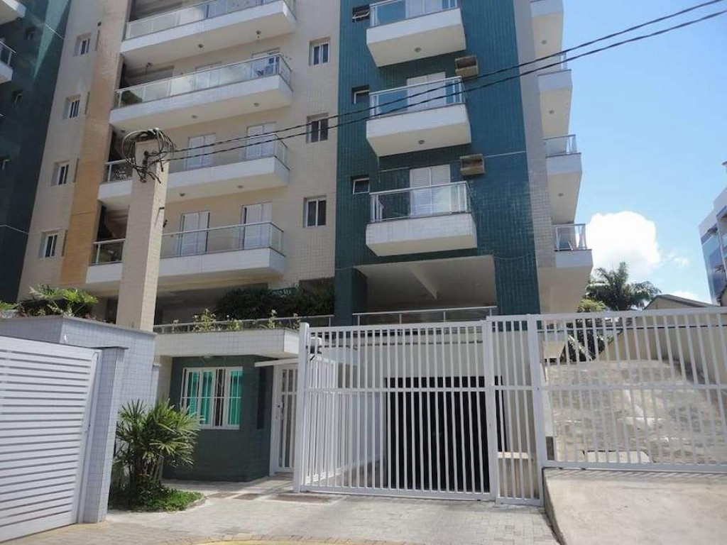 Apartamento para aluguel de temporada em Ubatuba -Praia Grande- 200 metros da Praia
