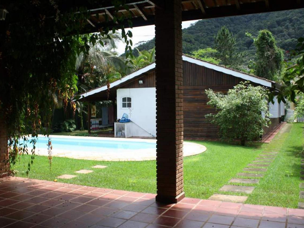 0048.07 - Casa Na Lagoinha - 5 Dormitórios - 10 Pessoas - 300M Do Mar - Com Piscina - WiFi
