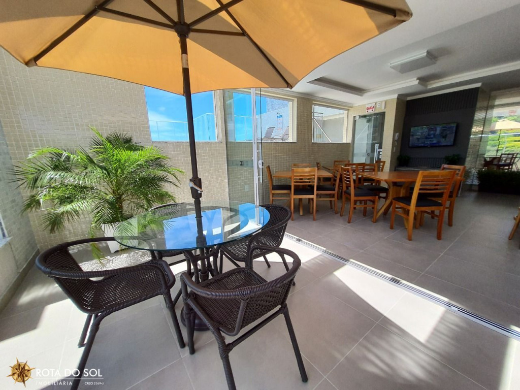 Apartamento pronto pra morar à venda na Praia de Bombas
