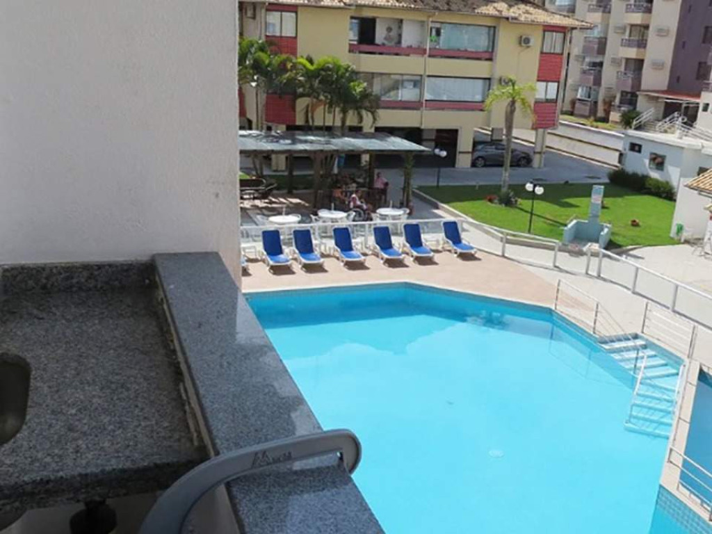 Lindo apartamento para 4 pessoas com vista para piscina!