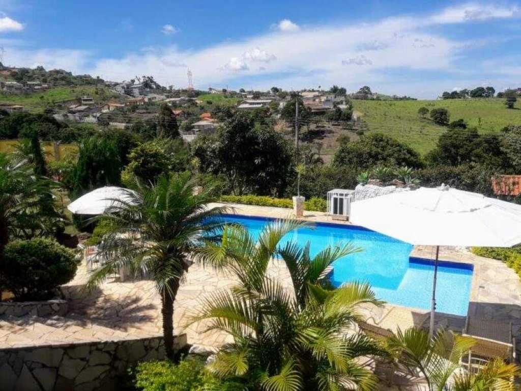 Chácara Reobote - piscina aquecida condomínio fechado em Atibaia