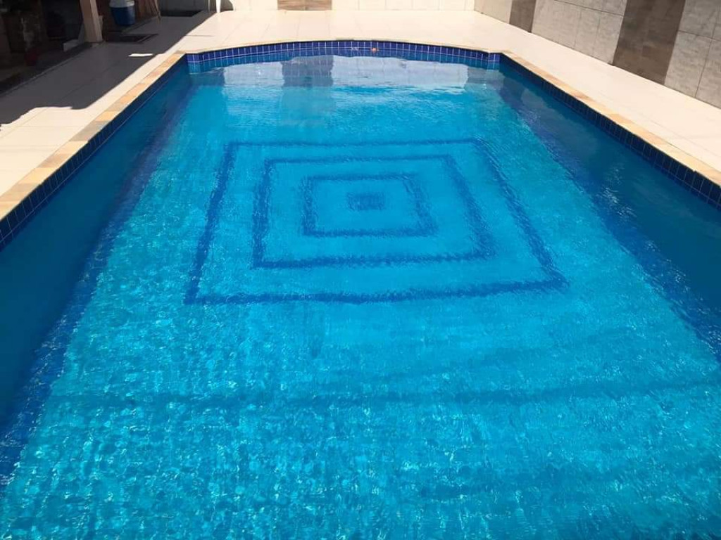Casa com piscina para temporada em Iguaba Grande