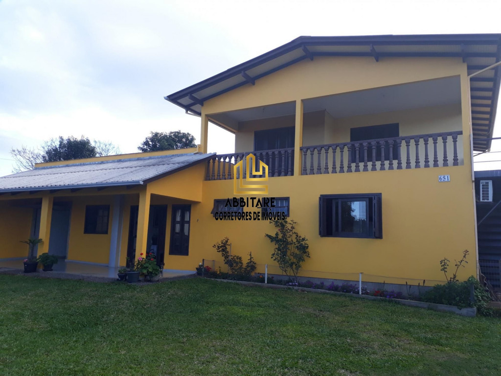 Casa de 3 dormitórios na Vila São João