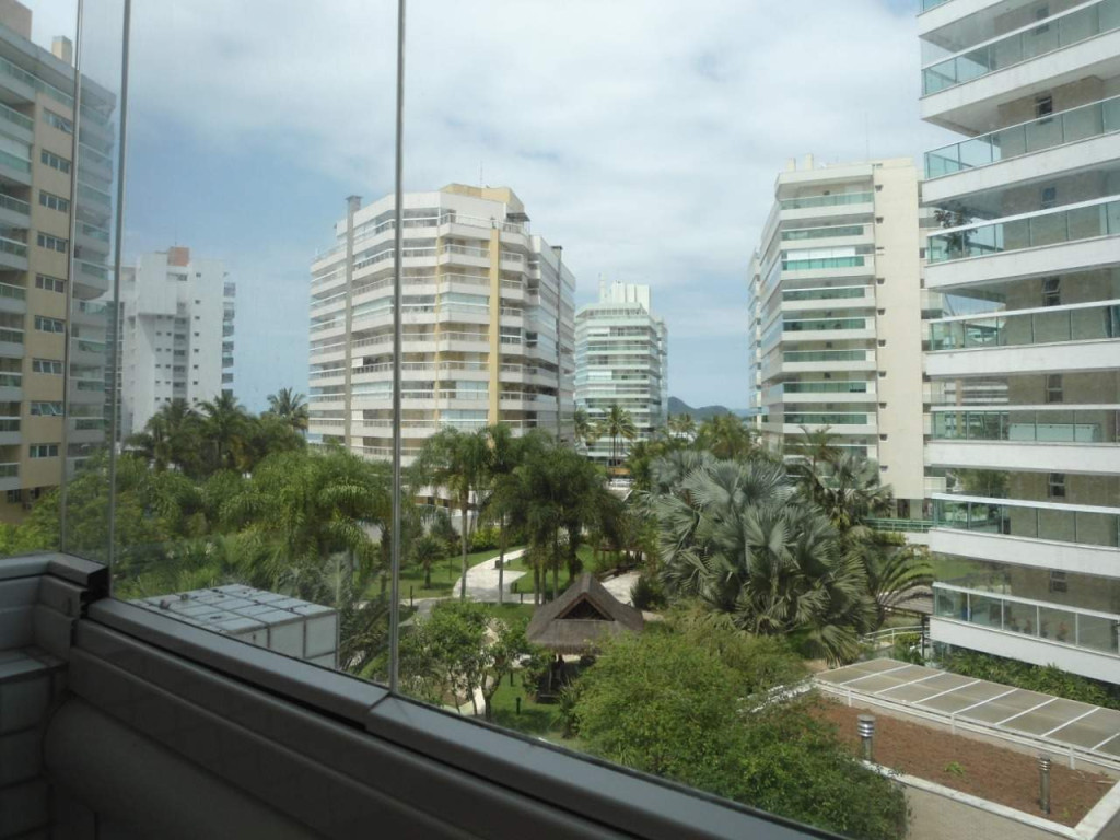 Lindo apartamento com suíte - Riviera de São Lourenço