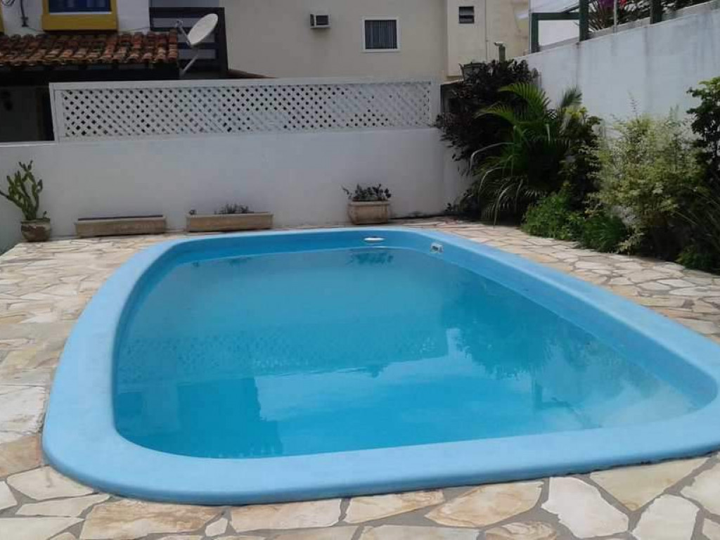 Casa de Condomínio com 3 dorms, Praia dos Anjos - Com piscina