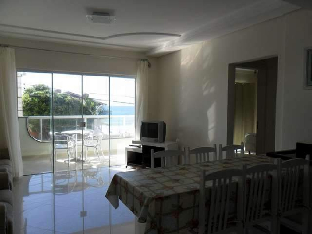 Ref:016-101 - Apartamento em Bombinhas com Vista/Mar - Praia de Quatro Ilhas.