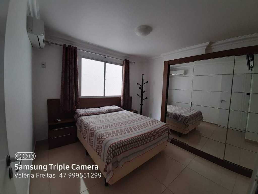Apartamento de 3 quartos, quadra mar, 50 metros da praia, Ar condicionado, WIFI. REF. 801