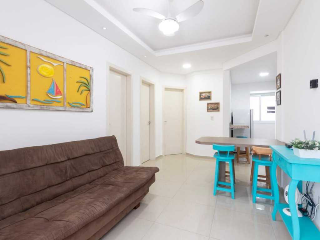 Aluguel de Apartamento 2 quartos sendo 1 suíte a 50 metros do Mar em Bombas
