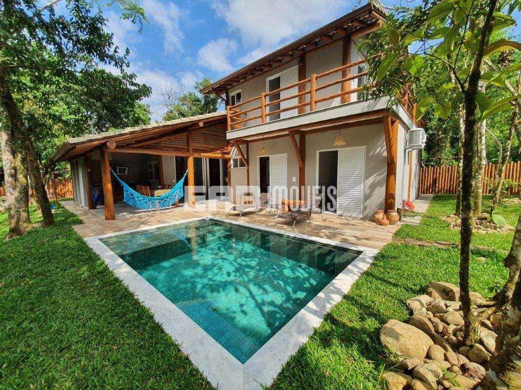 Casa com piscina, para temporada na Praia de Itamambuca - Fe10