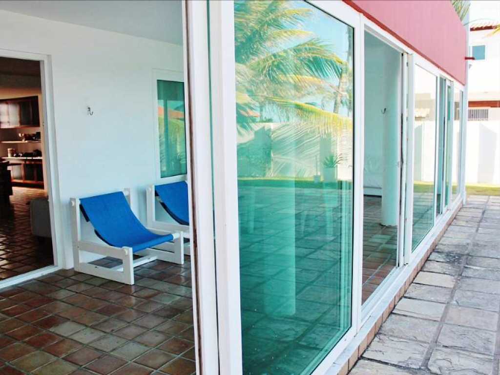Casa a orillas del mar con 4 suites a 1,36 Km del centro de Porto de Galinhas