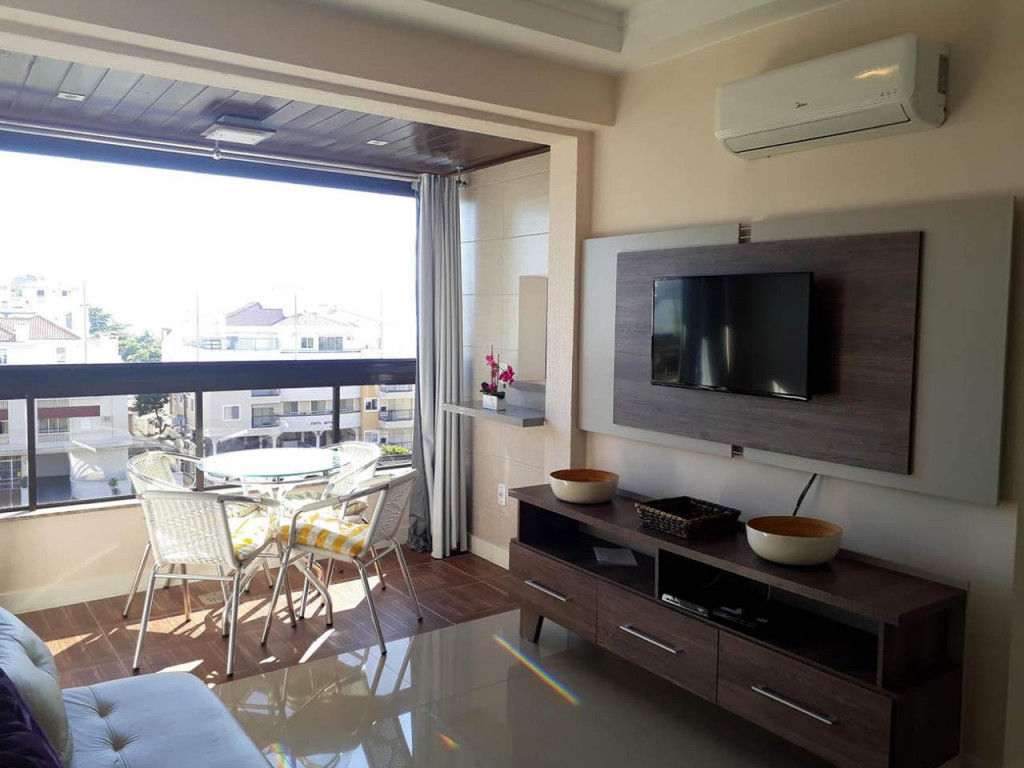Beautiful apt with sea view, sea exit, breakfast, bar and restaurant !!