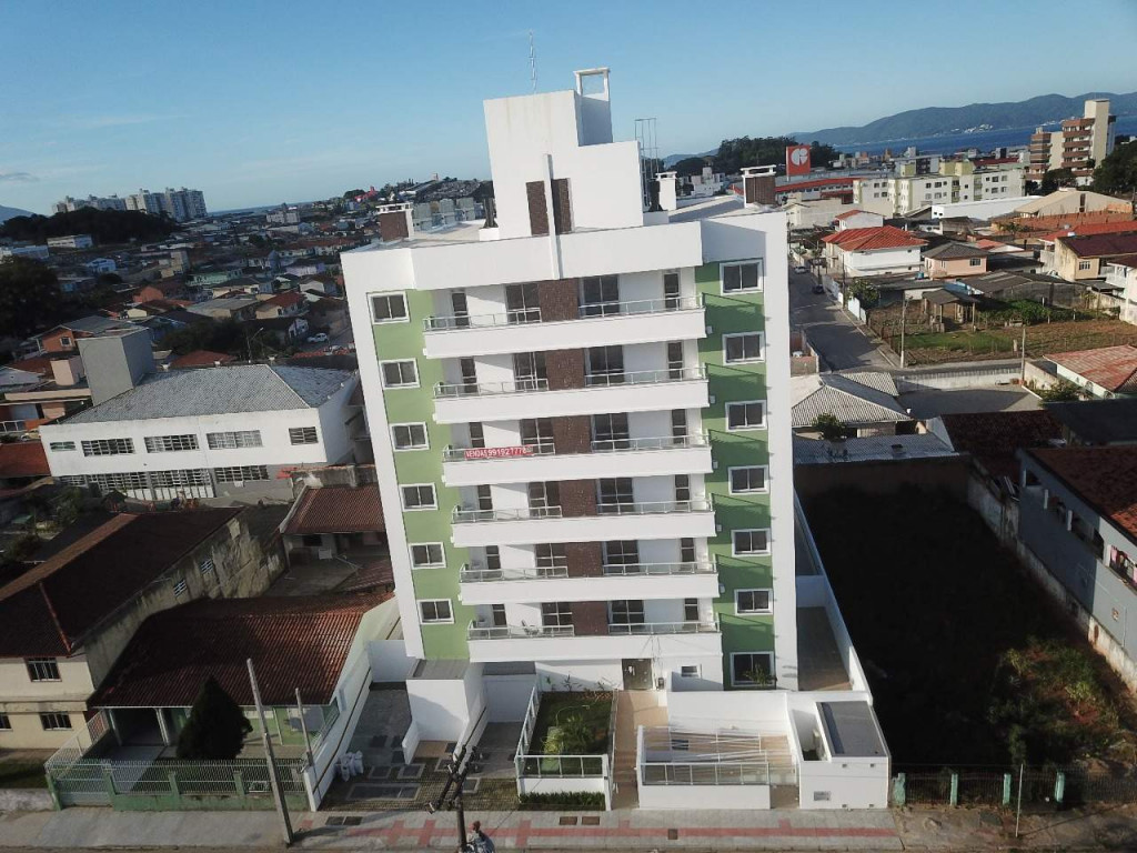 Alugo Ape semi mobíliado top de linha em São José-SC (Grande Florianópolis)