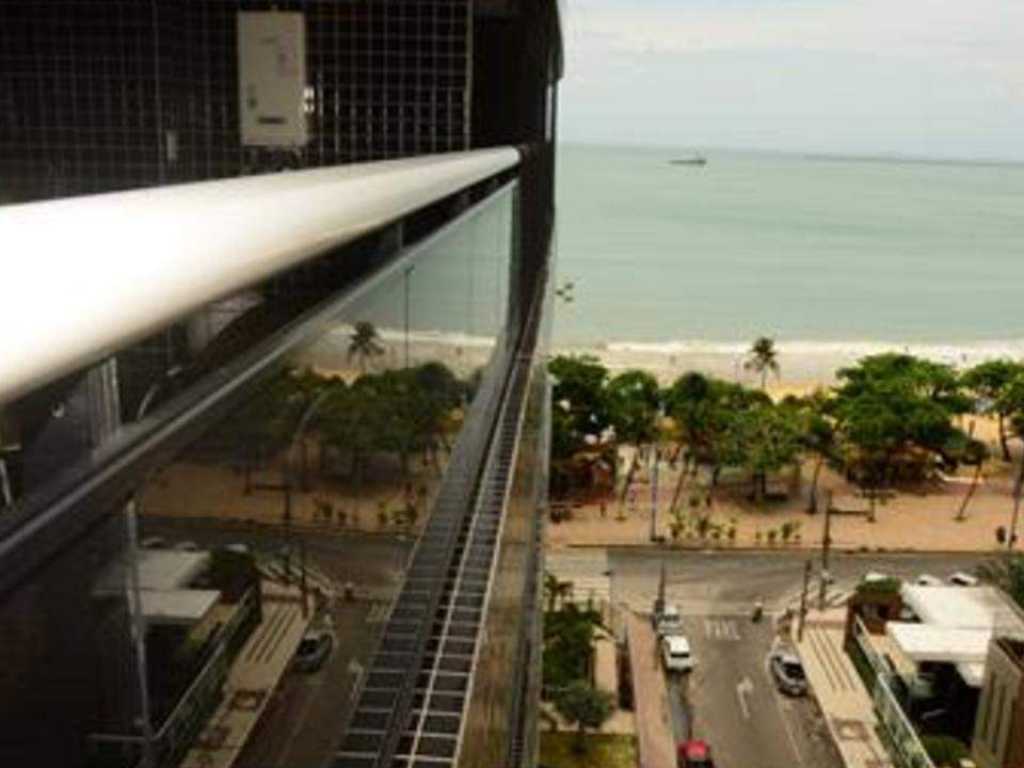 Apto Landscape no melhor do Meireles na Beira Mar p 5 pessoas