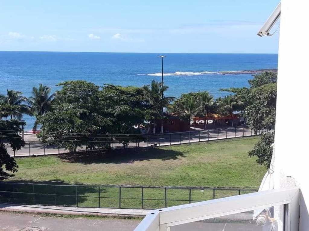 Apartamento na praia de Setiba com vista para o mar