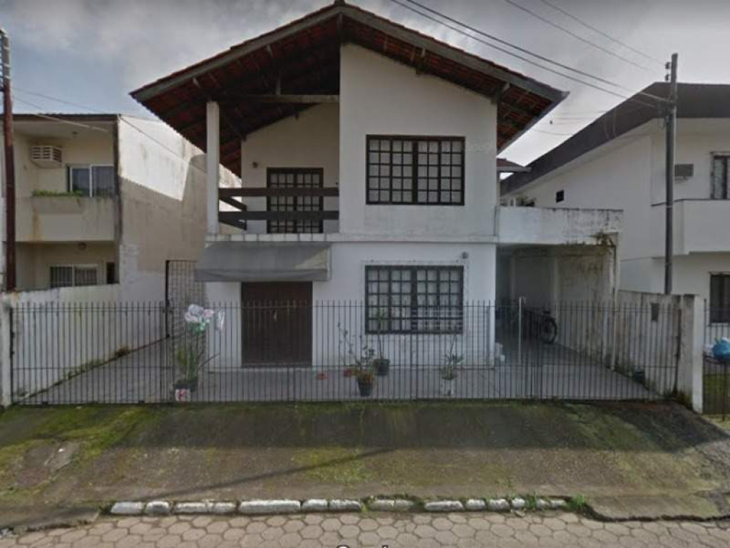 Casa no centro de Balneário Camboriú