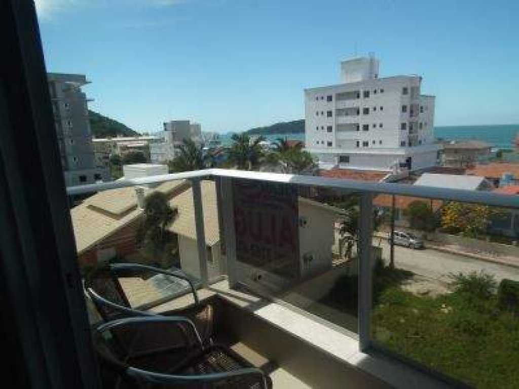 Apartamento com 2 Dormitórios na Praia de Palmas.