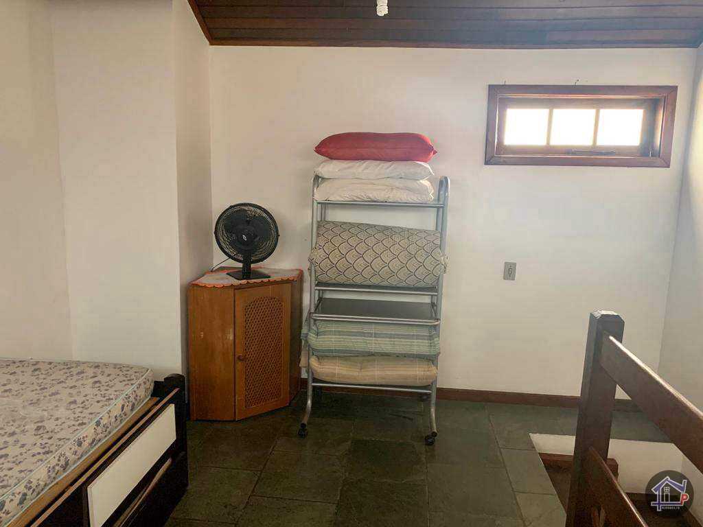 Casa de Condomínio com 3 dorms, Praia Grande, Arraial do Cabo