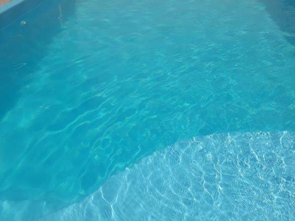 Temporada em Cabo Frio casa com piscina 4 quartos