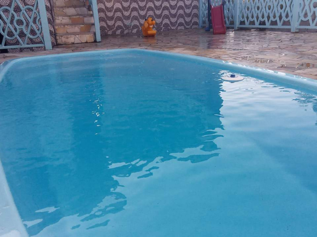 Casa p temporada com piscina