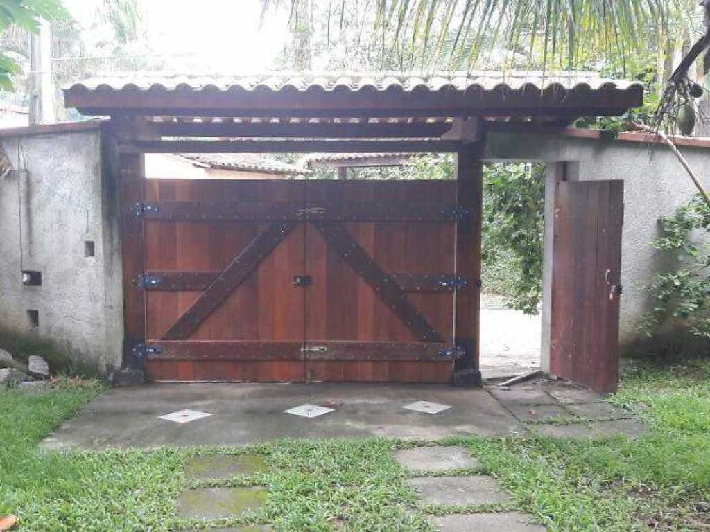 Casa em Boiçucanga disponível para temporada