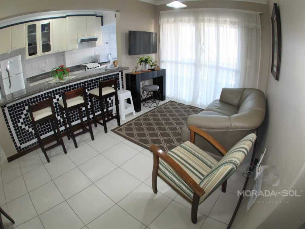 Apartamento Quadra mar em Meia Praia - Itapema - Cód.2364
