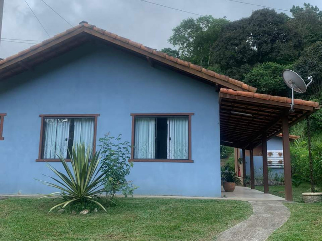 Alugo casa para temporada em Lumiar/ São Pedro
