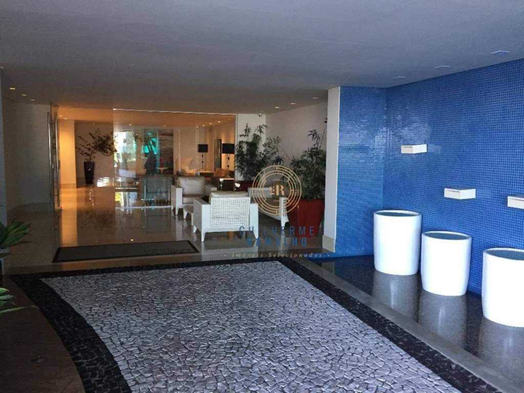 Temporada Ed. Riviera: 01 dormitório prédio frente mar em Balneário Camboriú