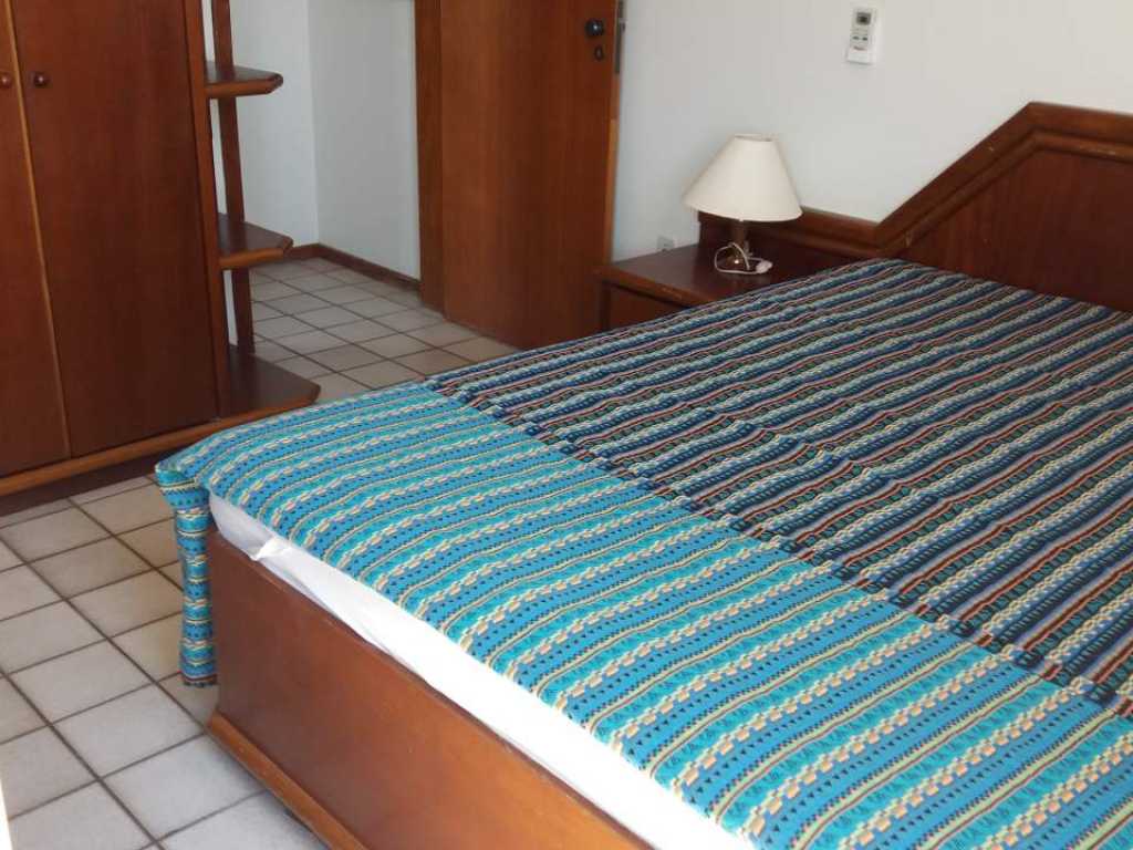 1 dormitório em Condomínio frente ao mar