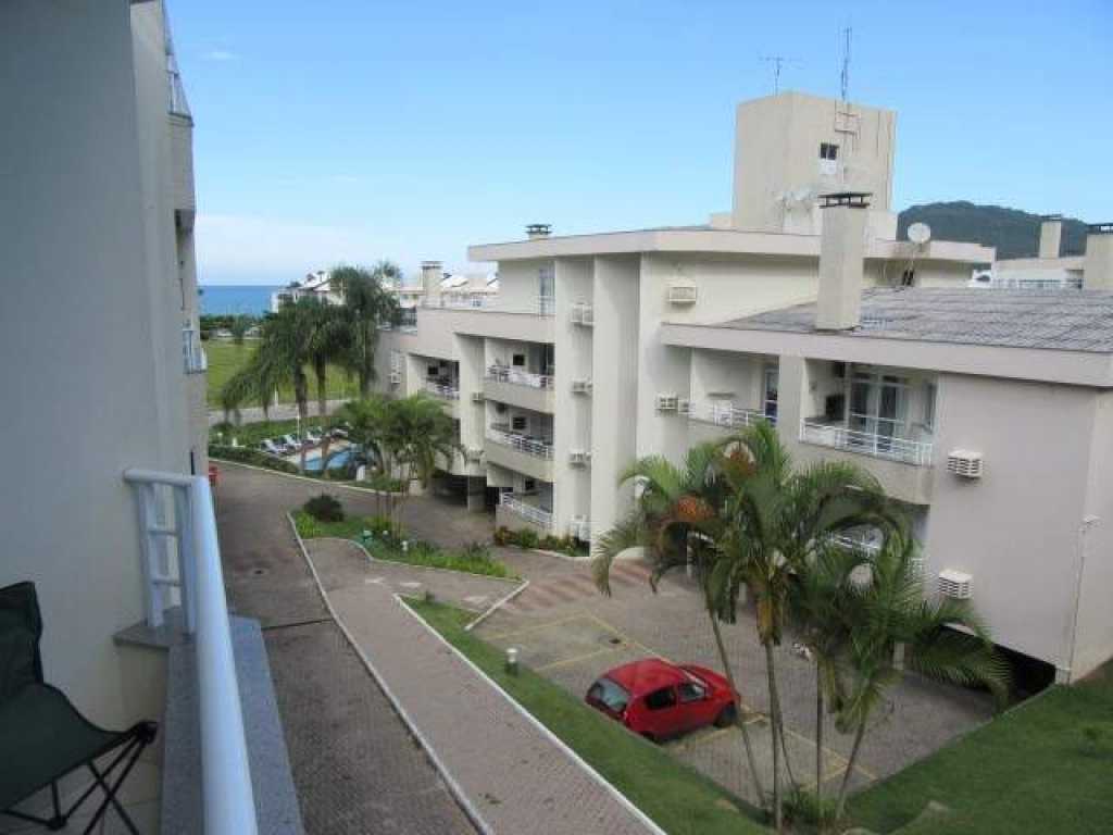 Apartamento com 2 dormitórios em Praia Brava - Florianópolis