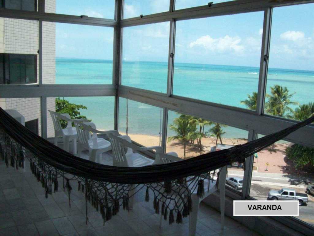 BEAUTIFUL APARTMENT 03 BEDROOMS (02 SUITES) - BEACH FRONT - GREAT VIEW