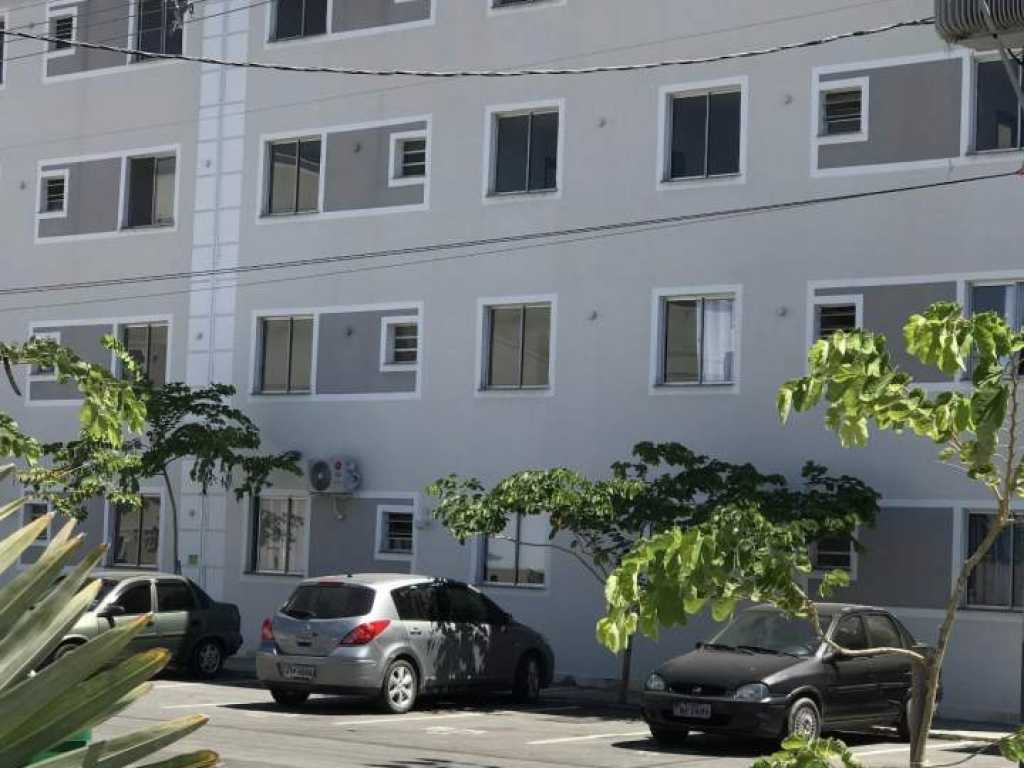 Apartamento em condomínio fechado na Região dos Lagos (Rio das Ostras)