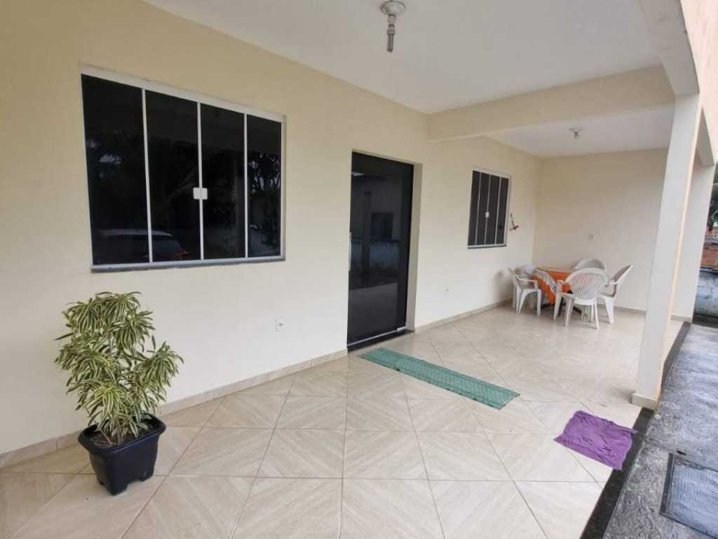 Casa 3 quartos espaçosa, decoração clean a 3 quarteirões Praia de Cordeirinho, Maricá, RJ