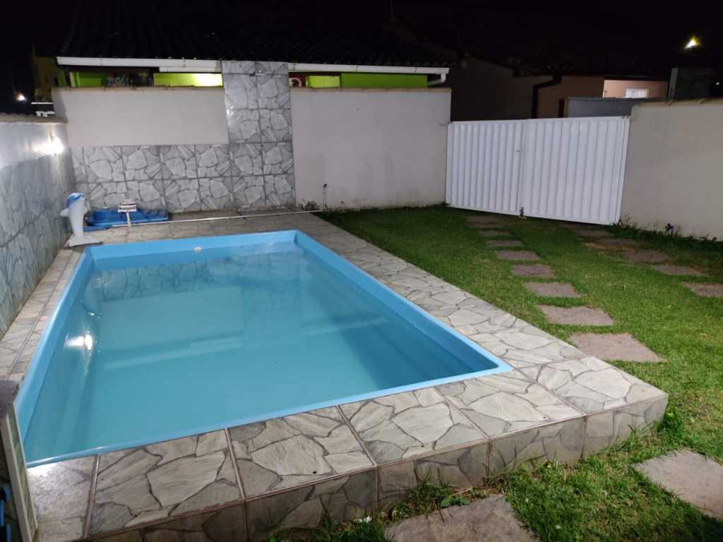 Casa de praia com piscina e churrasqueira em unamar Cabo Frio