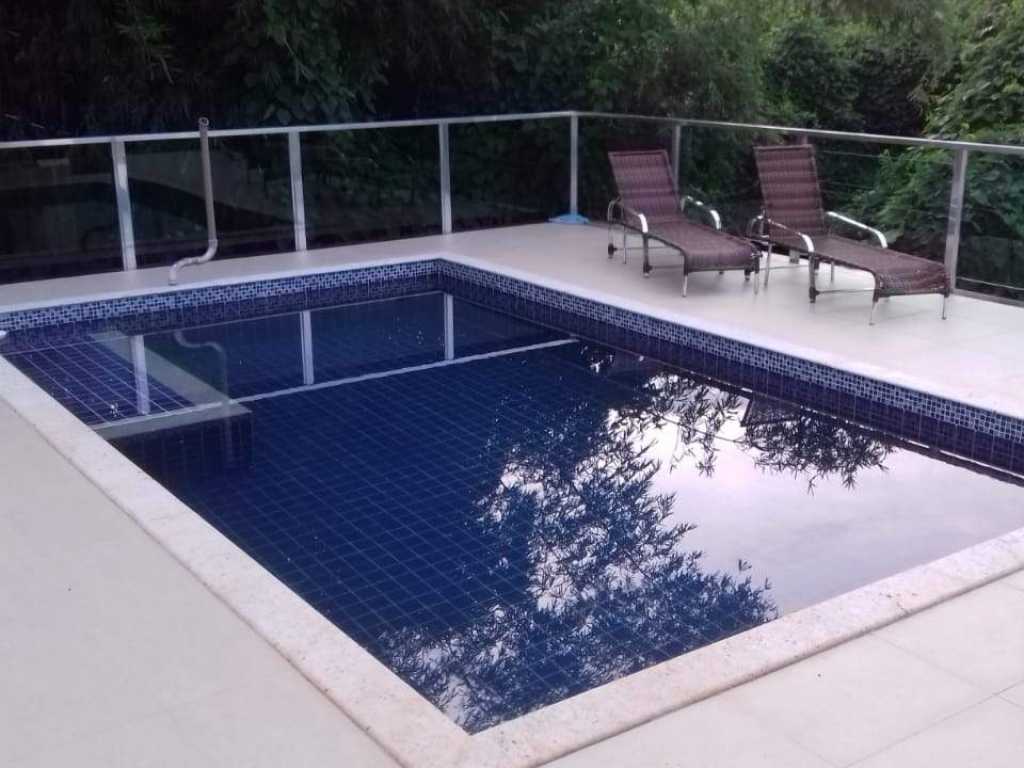 Casa de lujo en condominio Escarpas do Lago con piscina climatizada. CONTACTO SOLO A TRAVÉS DE WHATSAPP. (37) 99857-3684 FABRICACIÓN