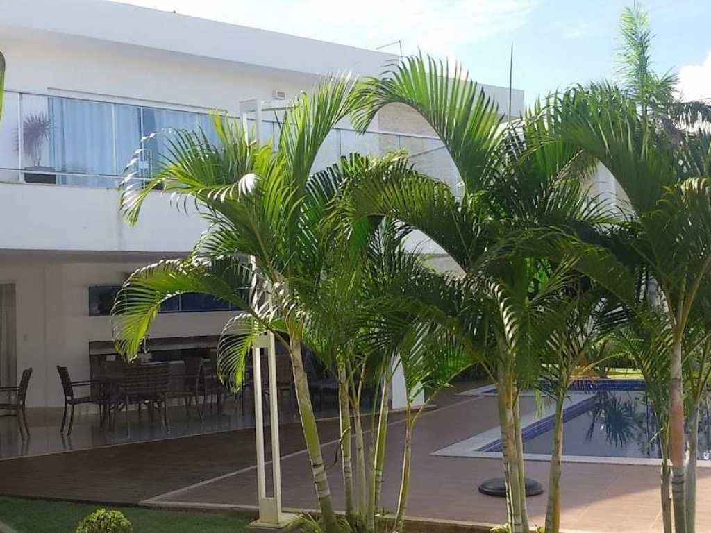 Venda e Temporada - Casa Alto padrão Guarajuba - 6 suítes com ar - Piscina e churrasqueira - Condomínio Paraíso