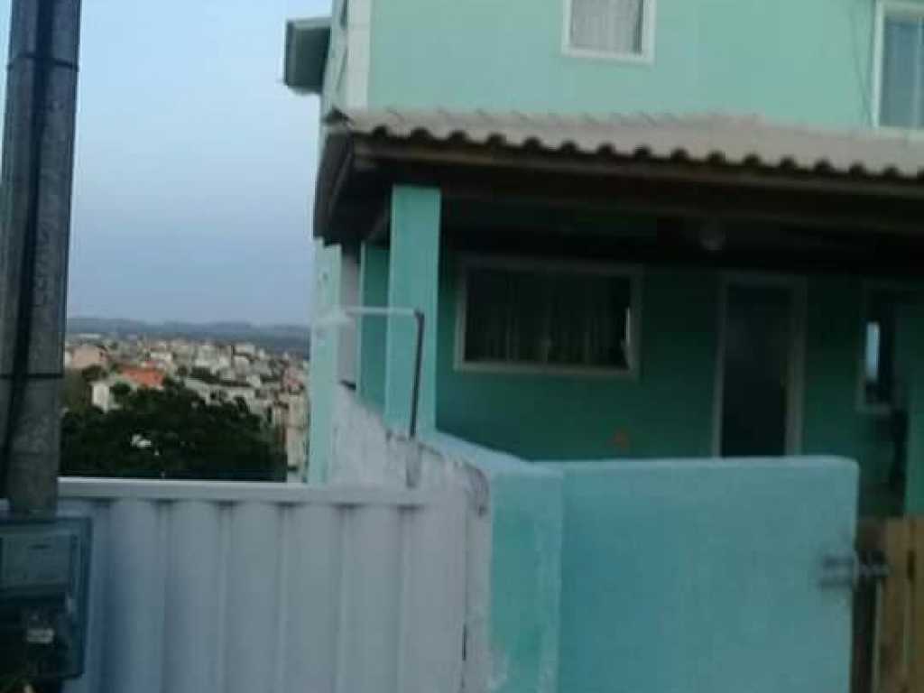 Aconchegante casa em condomínio com 04 quartos - Praia o Pero Cabo Frio