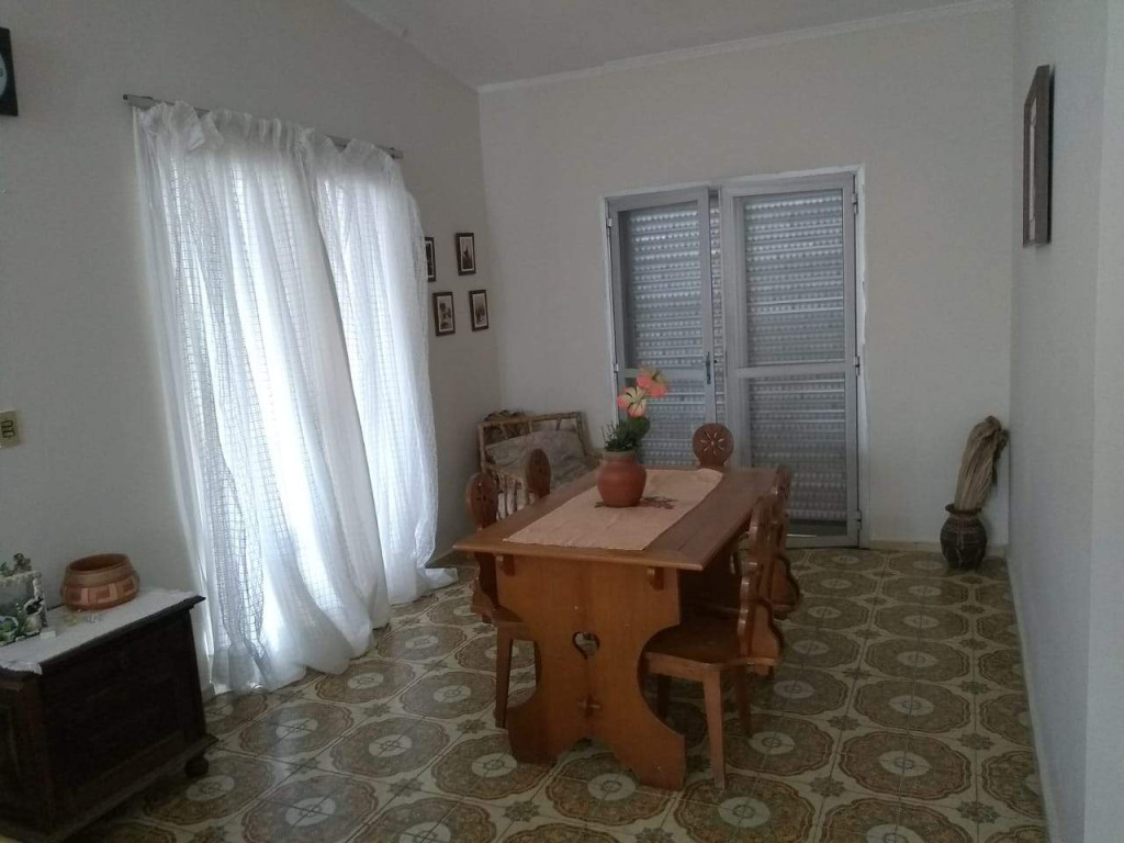 House for season in Guarujá Cove Tel: for contact (13) 981642586 or (13) 988097594