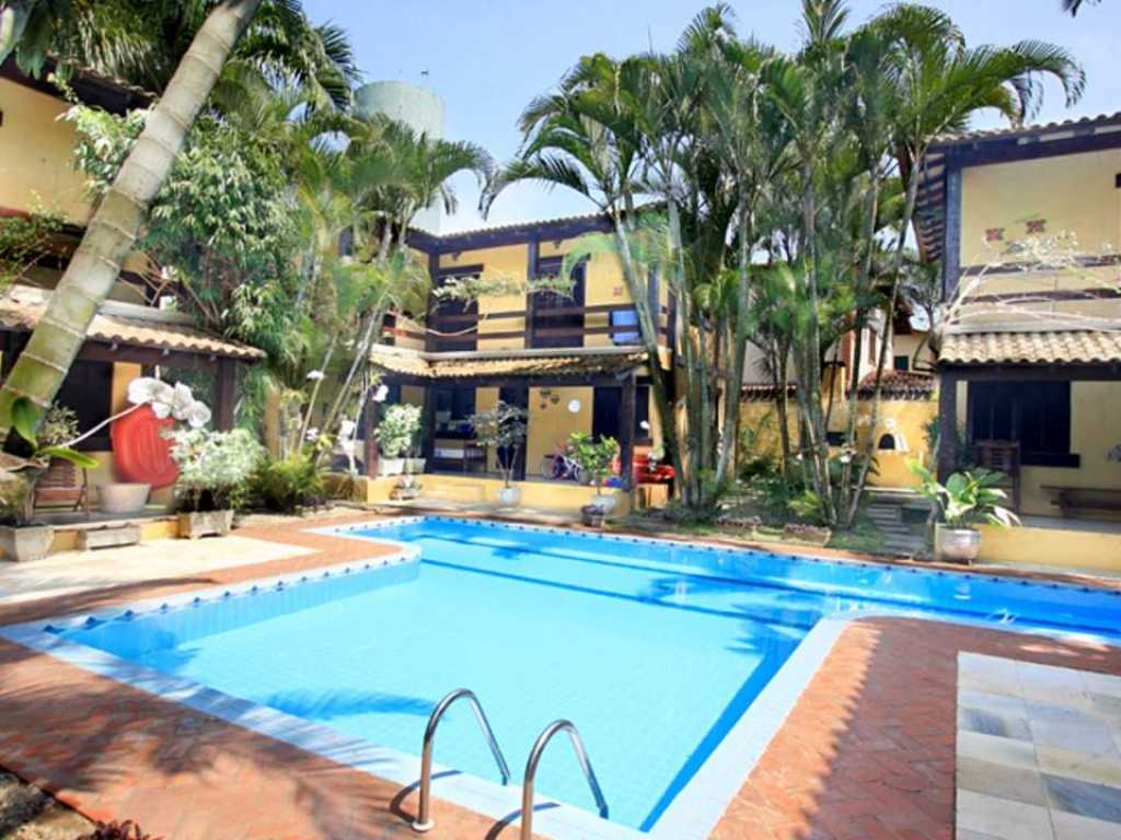 Arcobaleno Village I - 4 dorm (2 suites), swimming pool, 120 mtrs da praia