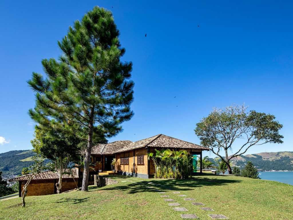 Ang044 - House with beautiful views in Mangaratiba