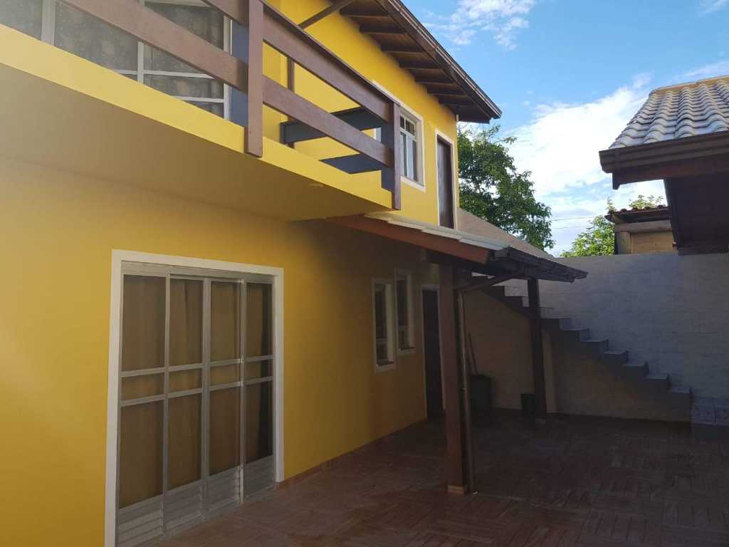 Casa em Guarda do Embaú - Luciano